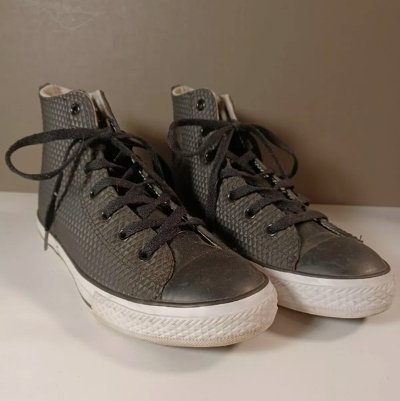 Converse Chuck Taylor Black Rubber Textured Hi Top Shoes Mens 5 Athletic Shoes